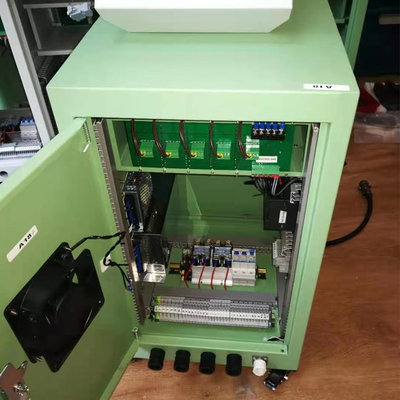 A máquina de tecelagem verde de Somet G6200 do Muller parte o sistema de controlo do toque